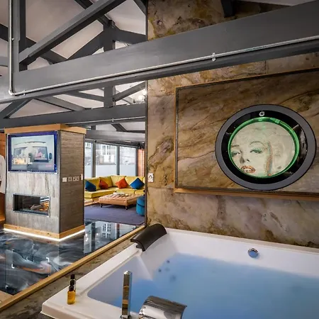 Architect's Loft * Windermere