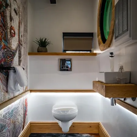 Apartment Architect's Loft *