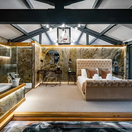 Architect's Loft *