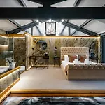 Architect's Loft *